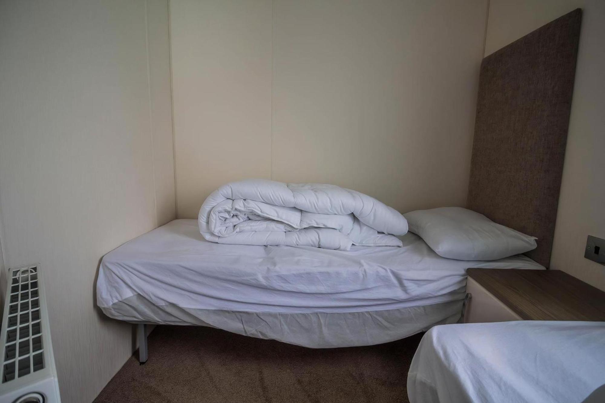 Modern 6 Berth Caravan At Highfield Grange In Essex Ref 26609P クラクトン・オン・シー エクステリア 写真